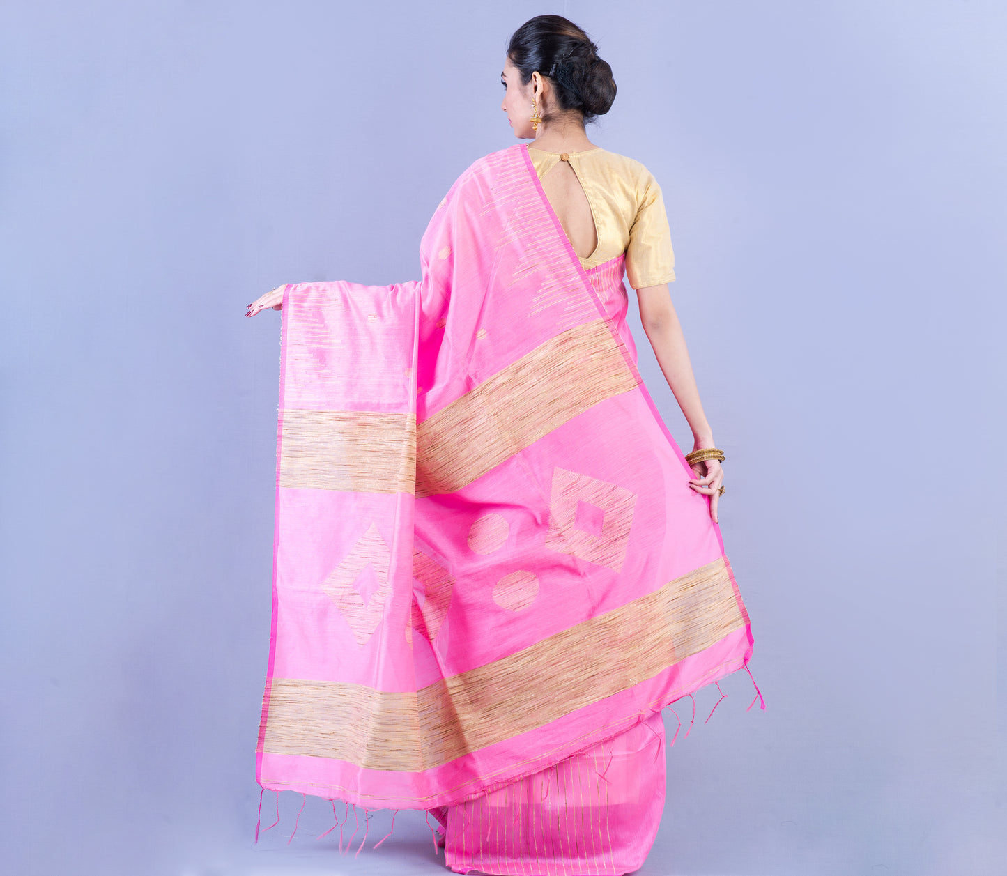 Handloom Saree With Gheecha Design Anchal - Pink - ArtisanSoul