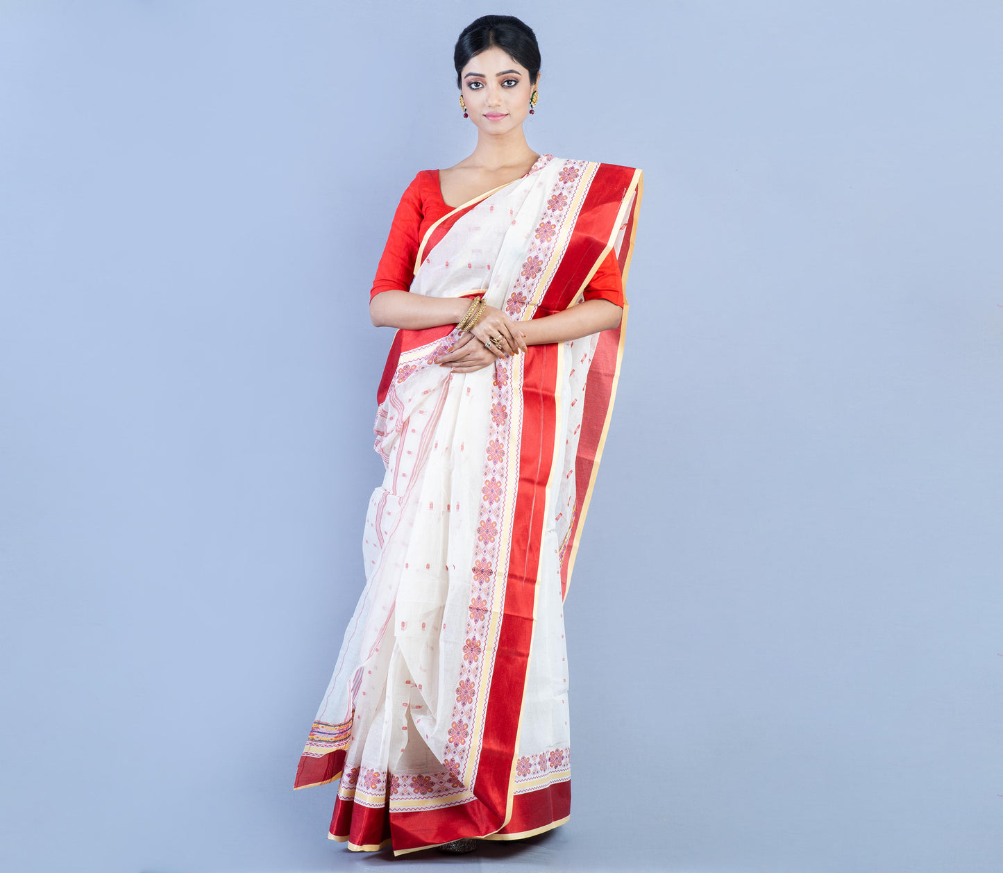 Handloom Tant Saree - White with Red Design & Par - ArtisanSoul