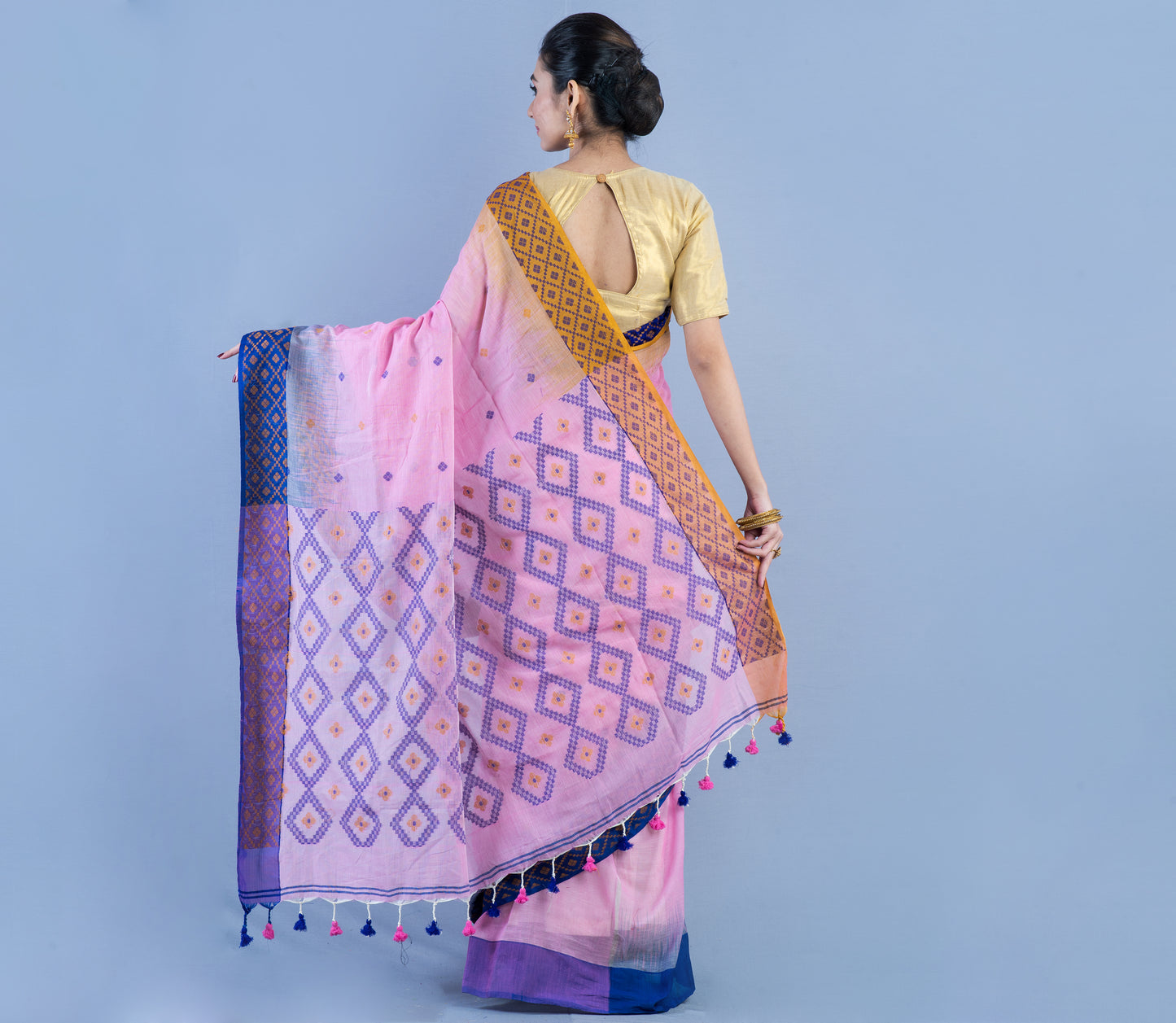 Neemki Kaj on Handloom Saree - Brown & Blue Par On Pink - ArtisanSoul