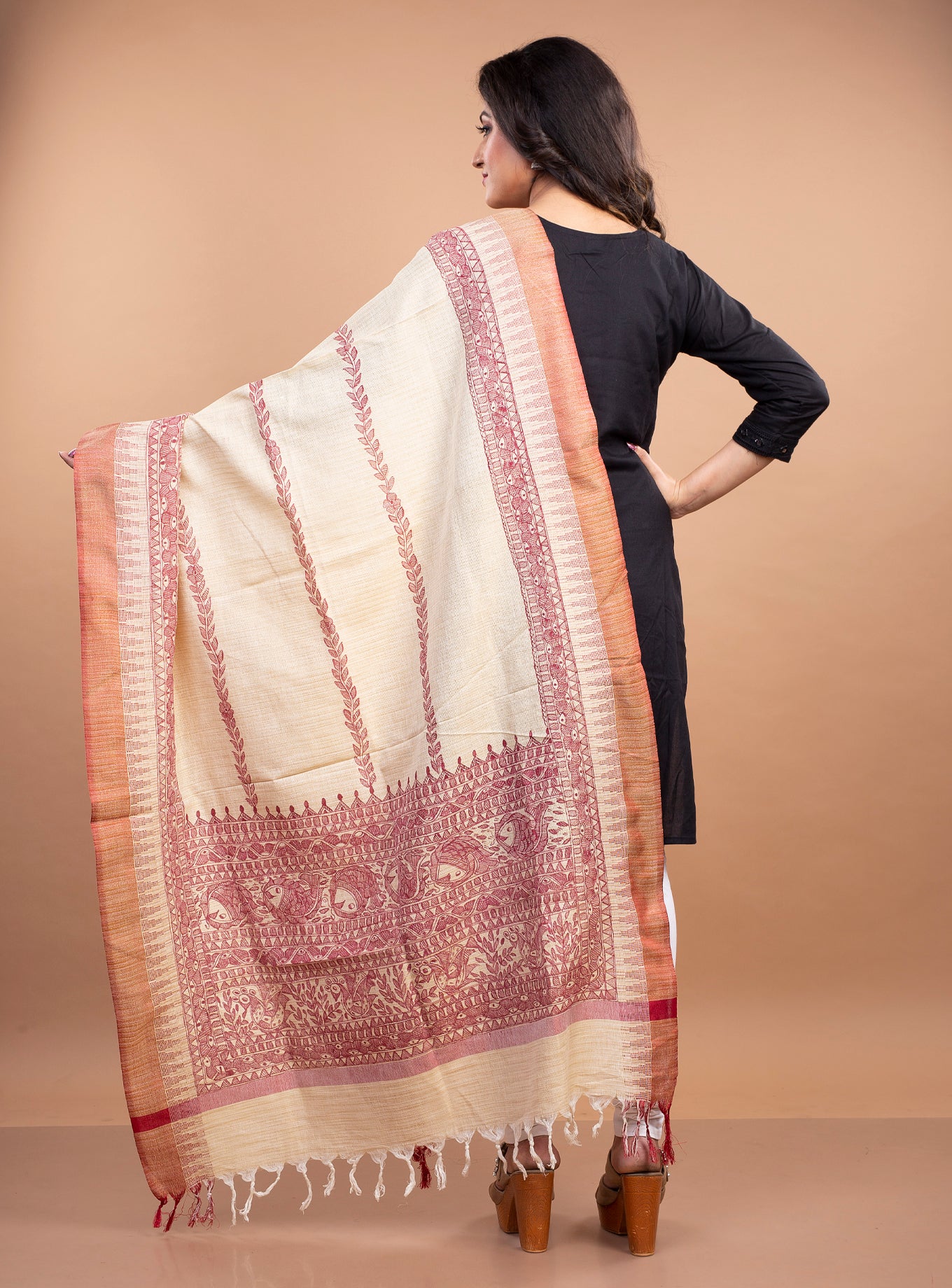 Madhubani Painting Dupatta From Bihar - Red on Beige - ArtisanSoul
