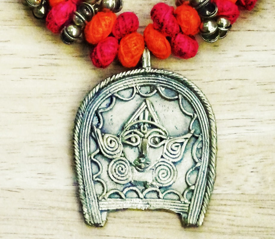 Ethnic Handcrafted Pink & Orange Threaded Dokra Necklace - Durga - ArtisanSoul