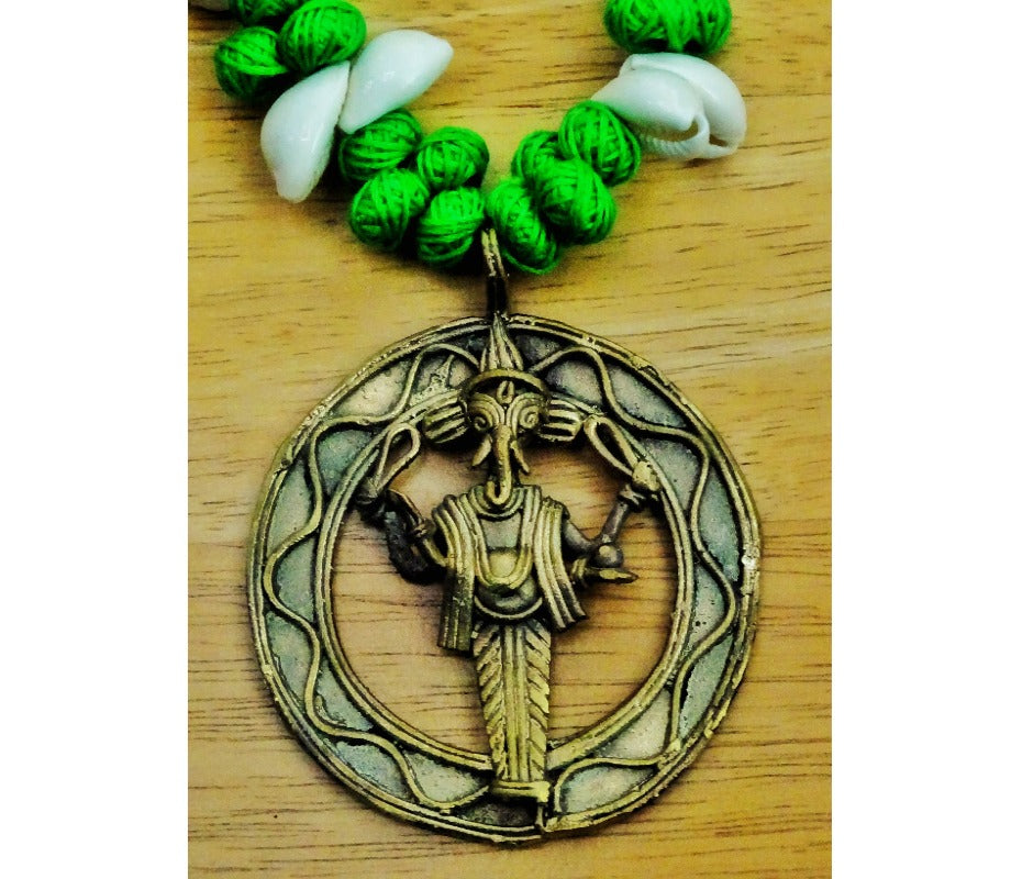 Ethnic Handcrafted Green Threaded Dokra Necklace - Ganesh Pendant - ArtisanSoul