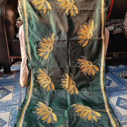 Blended Silk Kantha Stitch Stole – Handmade Embroidered Wrap - ArtisanSoul