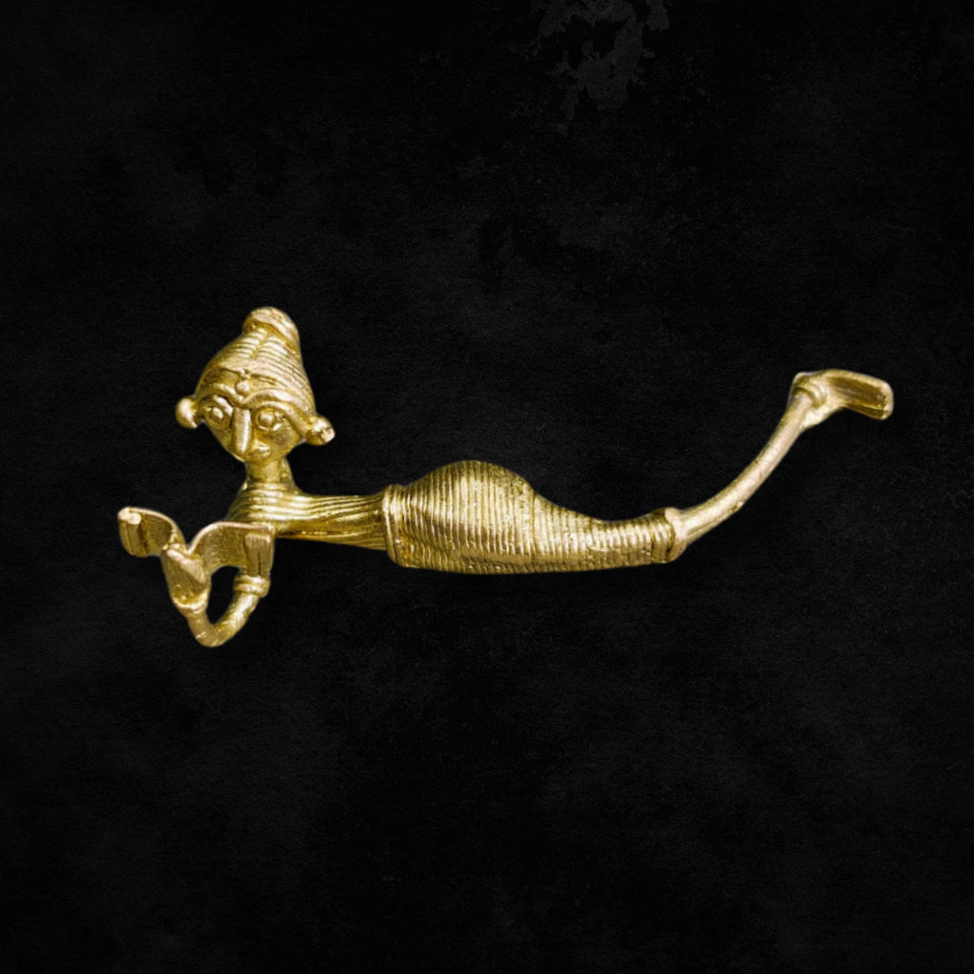 Dokra Brass Woman Reading Figurine – Handmade Tribal Art Sculpture - ArtisanSoul