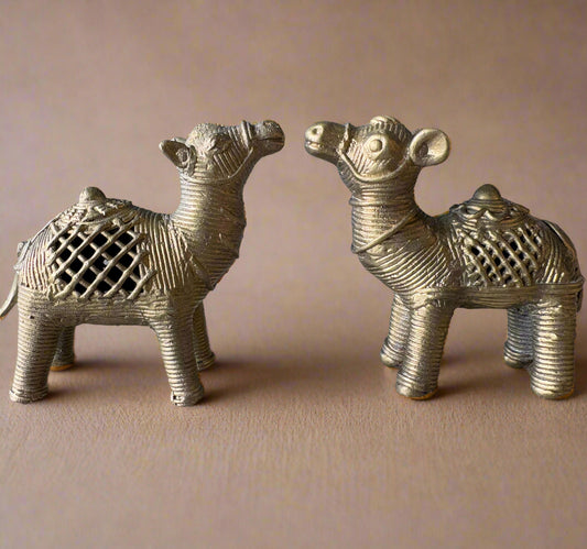 Dokra Brass Camel Figurine Set – Small Handcrafted Pair from Dhenkanal, Odisha - ArtisanSoul