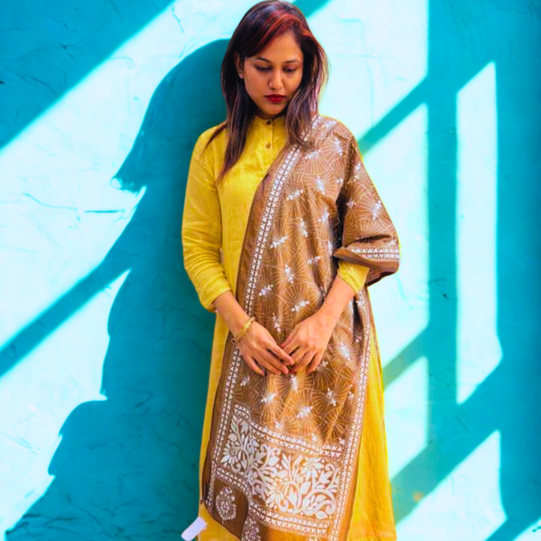 Blended Silk Kantha Stitch Stole – Handmade Embroidered Wrap - ArtisanSoul