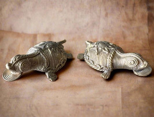 Dokra Brass Tortoise Set – Small Tribal Figurines from Dhenkanal, Odisha - ArtisanSoul
