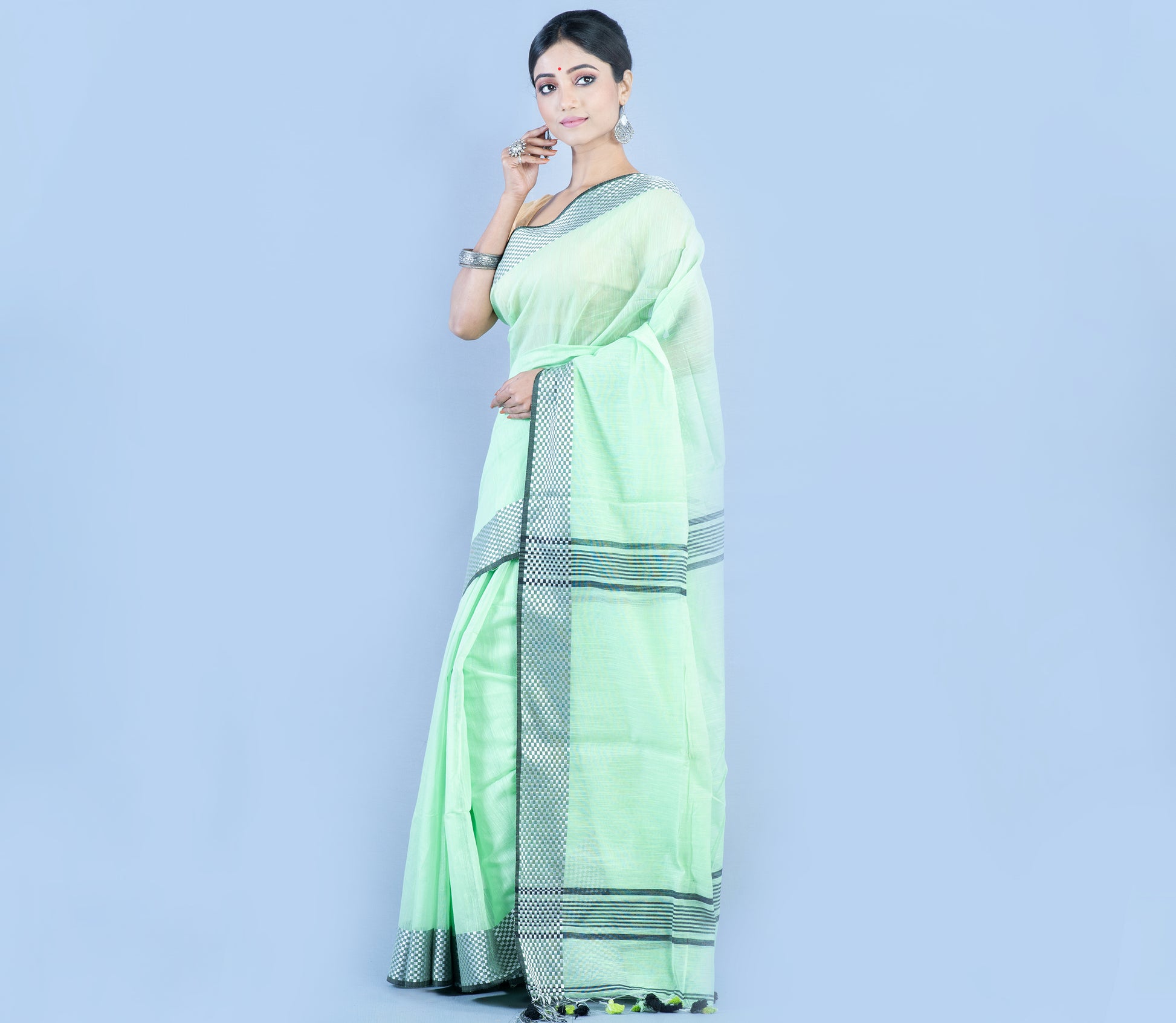 Handloom Saree - light Green With Checkered Zari Par - ArtisanSoul