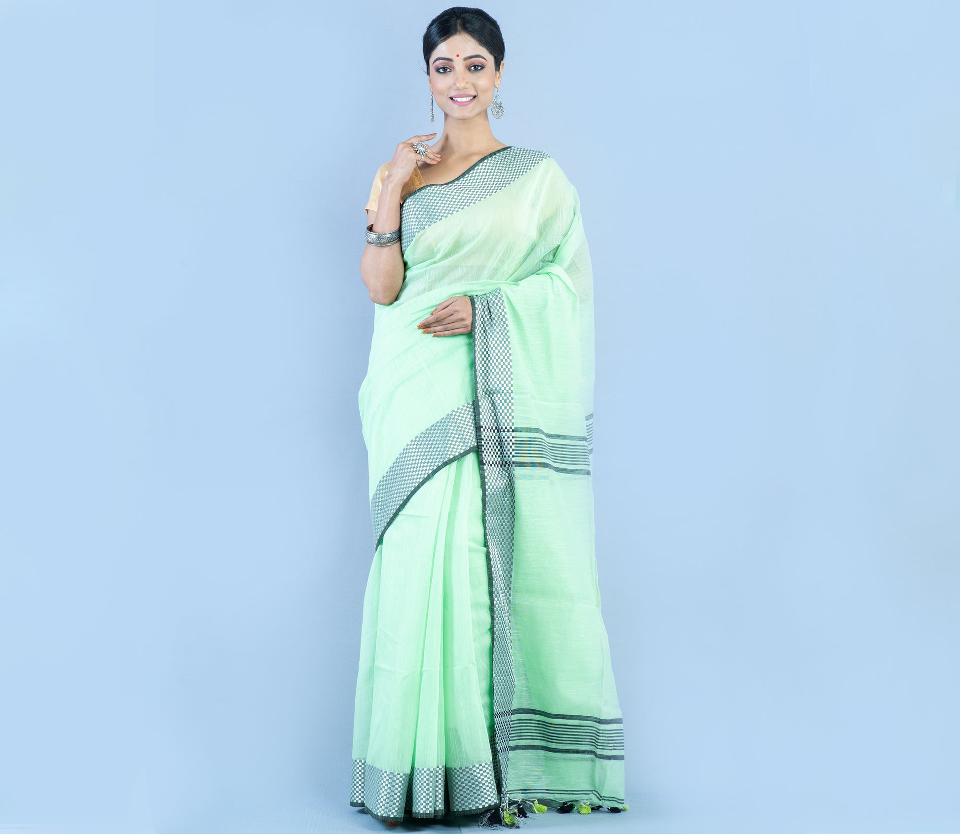 Handloom Saree - light Green With Checkered Zari Par - ArtisanSoul