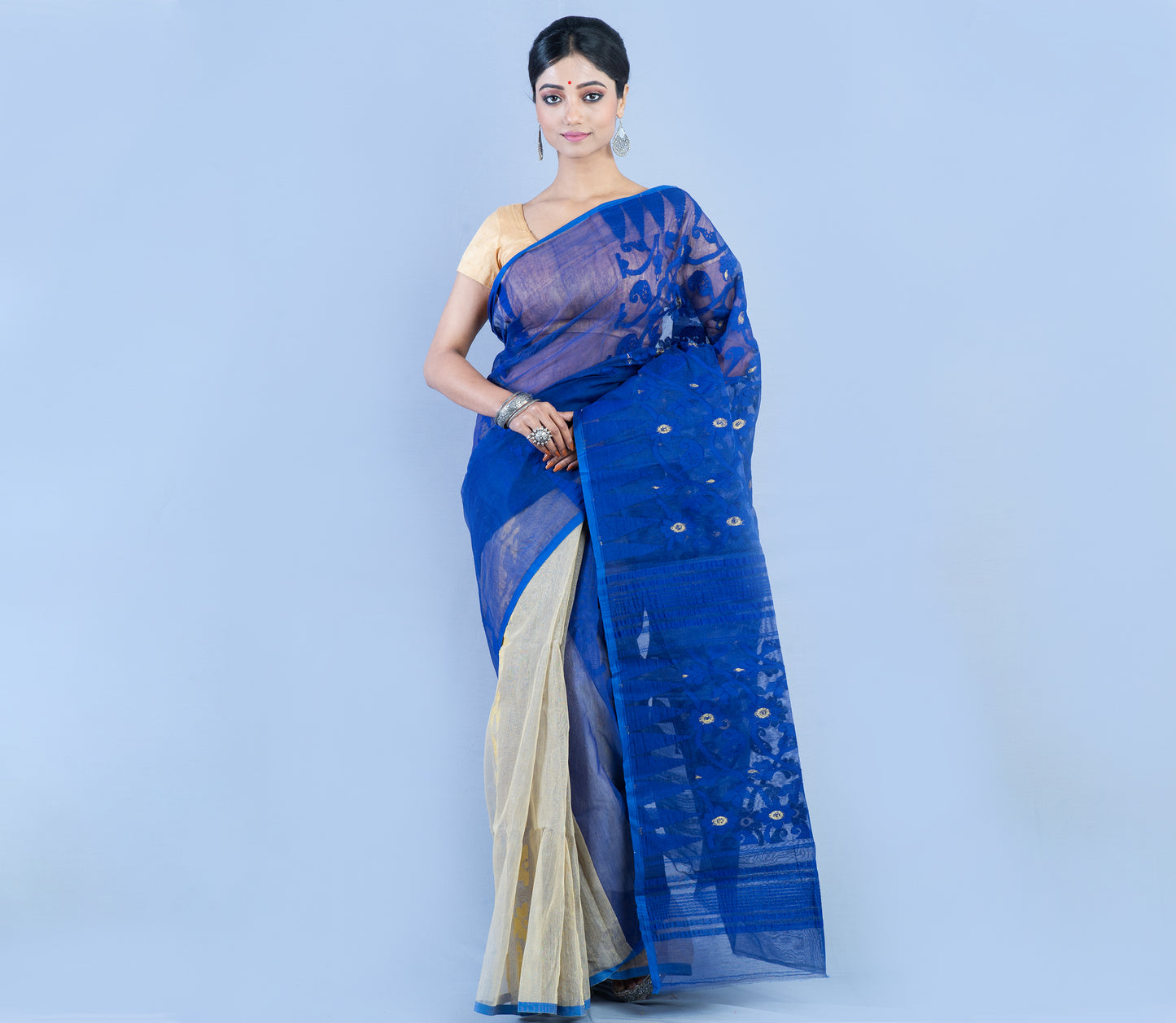 Handloom Jamdani Saree - Blue & White - ArtisanSoul