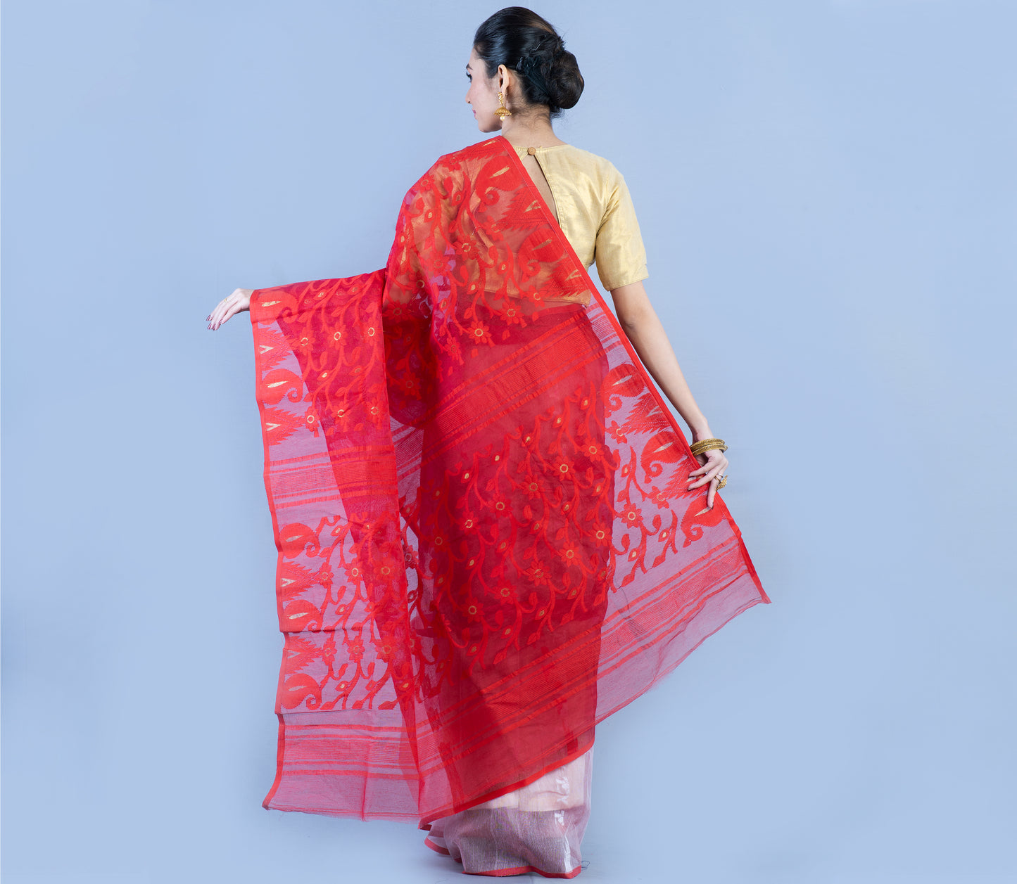 Handloom Jamdani Saree - Red and White - ArtisanSoul