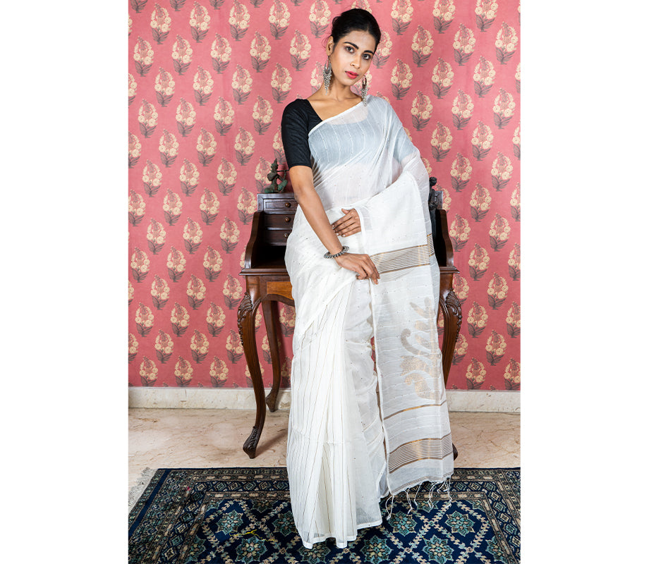 White 'Chumki-Kaj' Handloom Saree