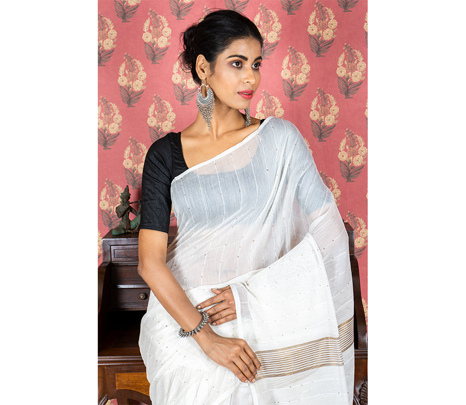 White 'Chumki-Kaj' Handloom Saree