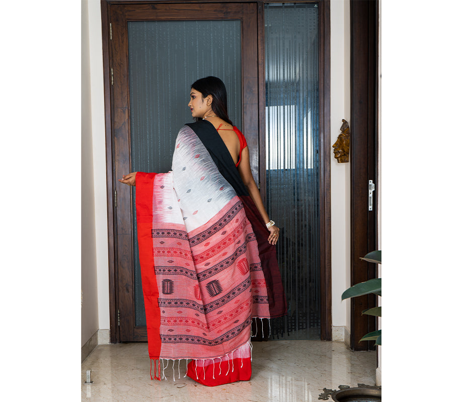 Handloom Cotton Saree with Anchal Kuchi Design in Red and Black on White - ArtisanSoul