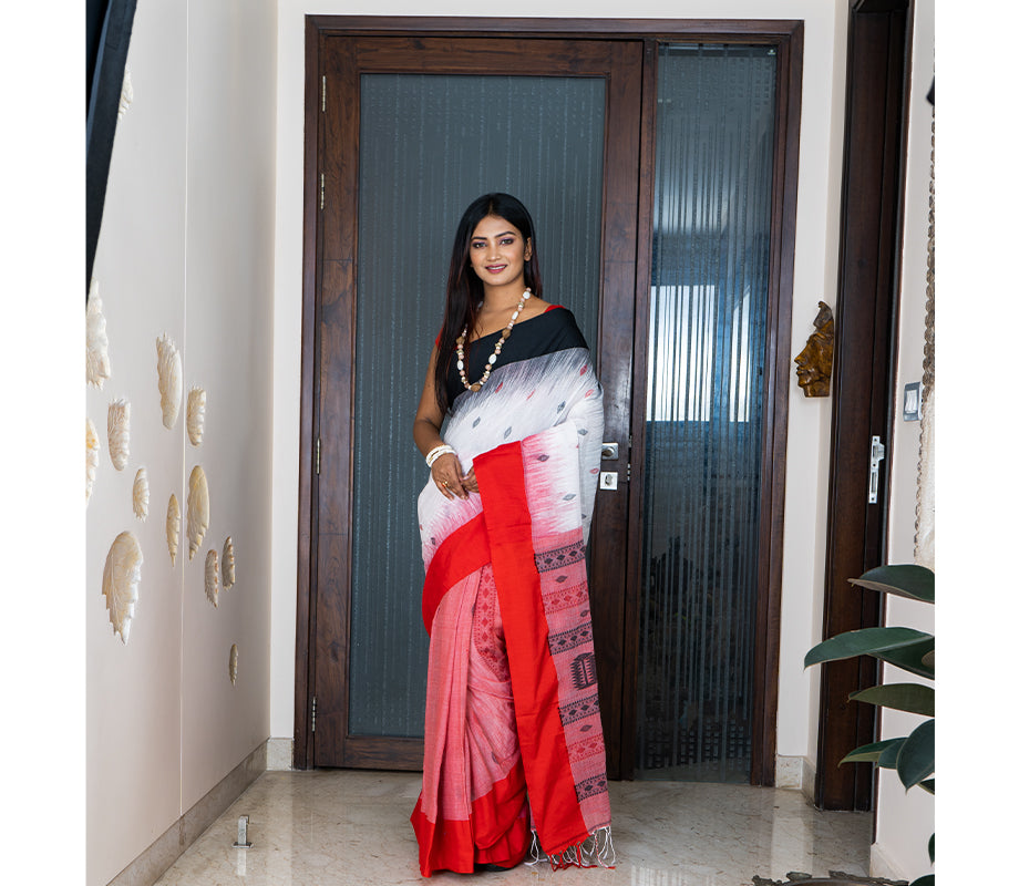 Handloom Cotton Saree with Anchal Kuchi Design in Red and Black on White - ArtisanSoul