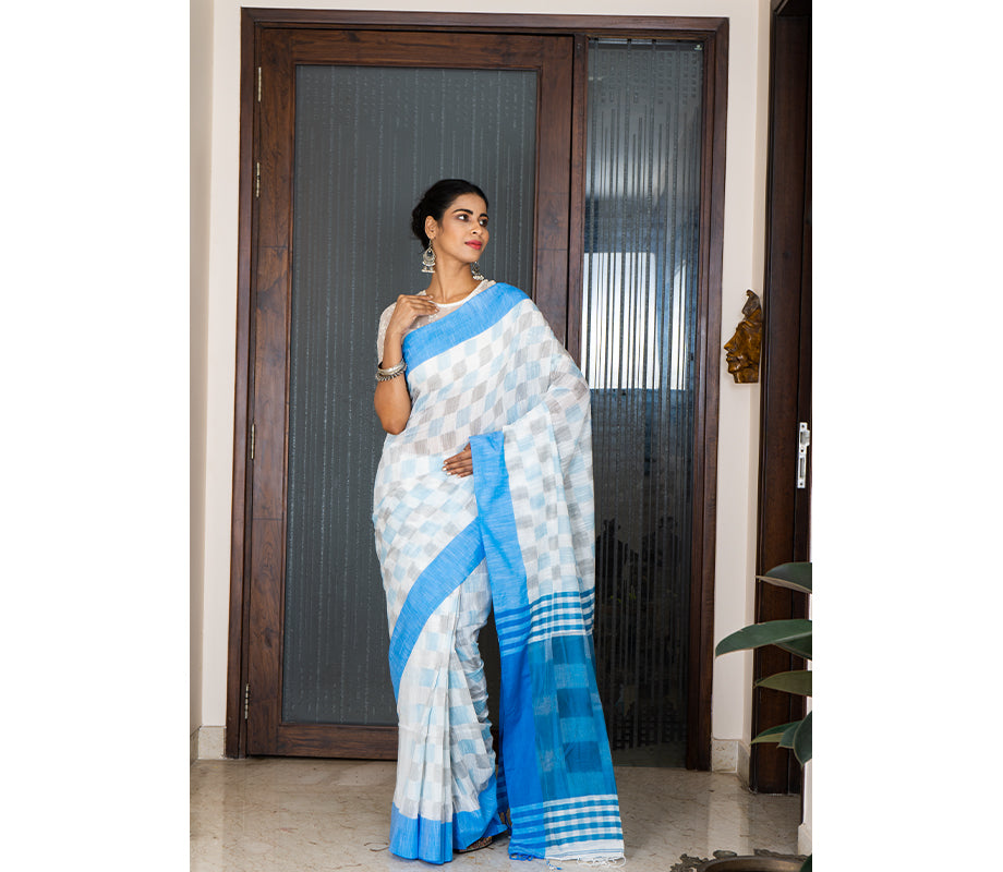 EXCLUSIVE CHEQURED COTTON SAREE WITH YELLOW HANDLOOM COTTON PLEATS & I –  ShopBollyWear.Com
