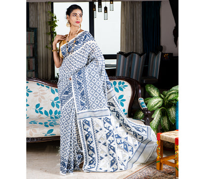 Handloom Jamdani Sub-Dhakai Saree - Navy Blue on White