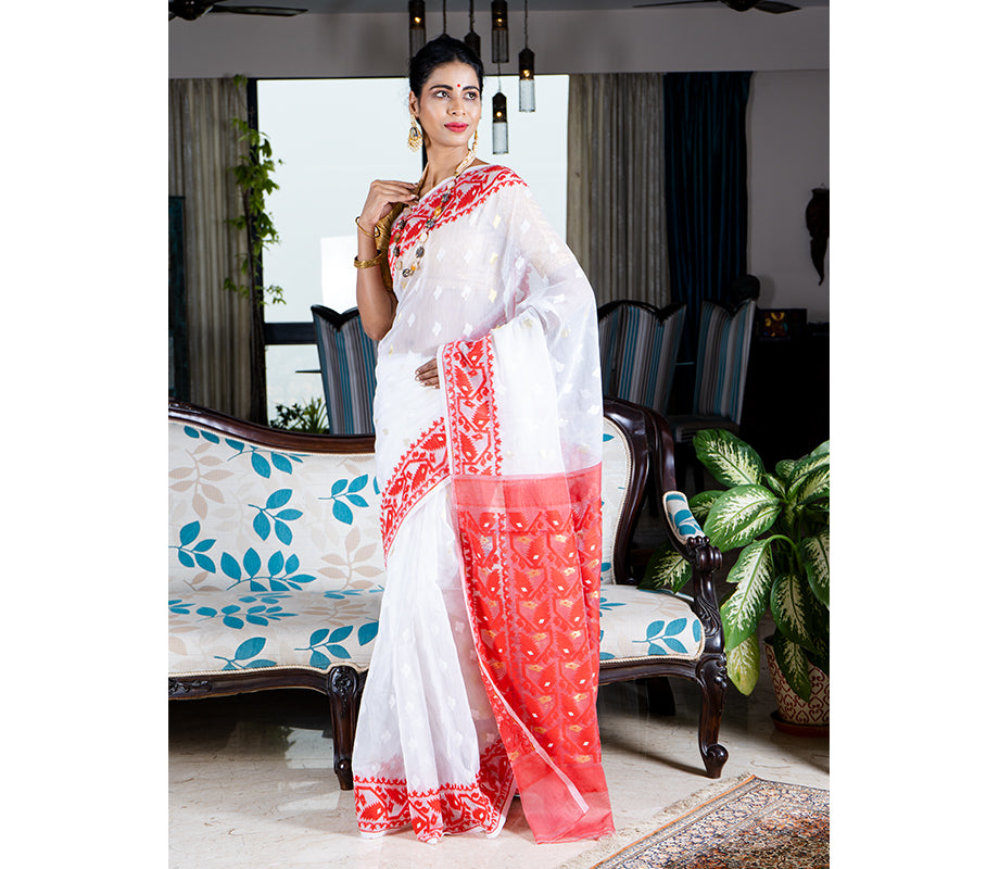 Red & White Dhakai Cotton Jamdani Saree - Muslin Myths | Shop Online at  Ethnickart India's Best Ethnic Weares & Wares