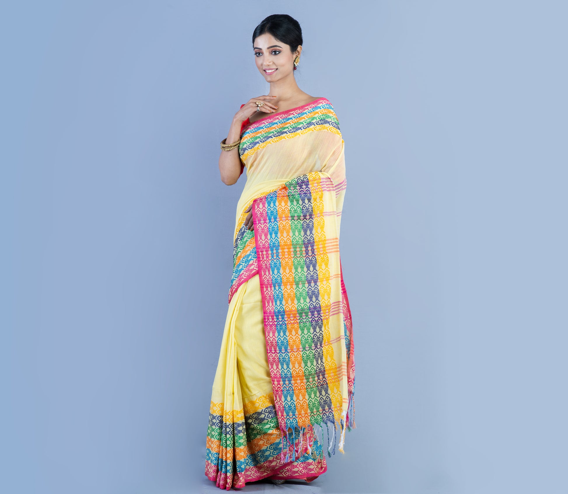 Handloom Cotton Saree - Light Yellow With Multi Color Fish Design Par - ArtisanSoul