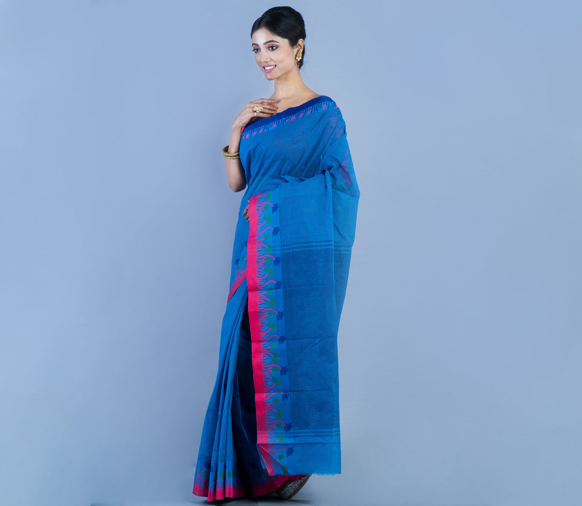 Handloom Tant Saree With Lotus Design on Par - Blue & Pink - ArtisanSoul