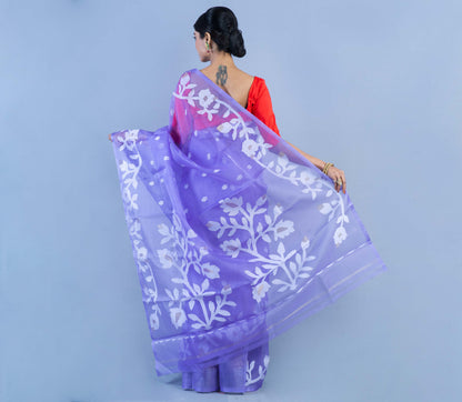 Handloom Muslin Silk Saree - White Leaf Design on Lavender - ArtisanSoul