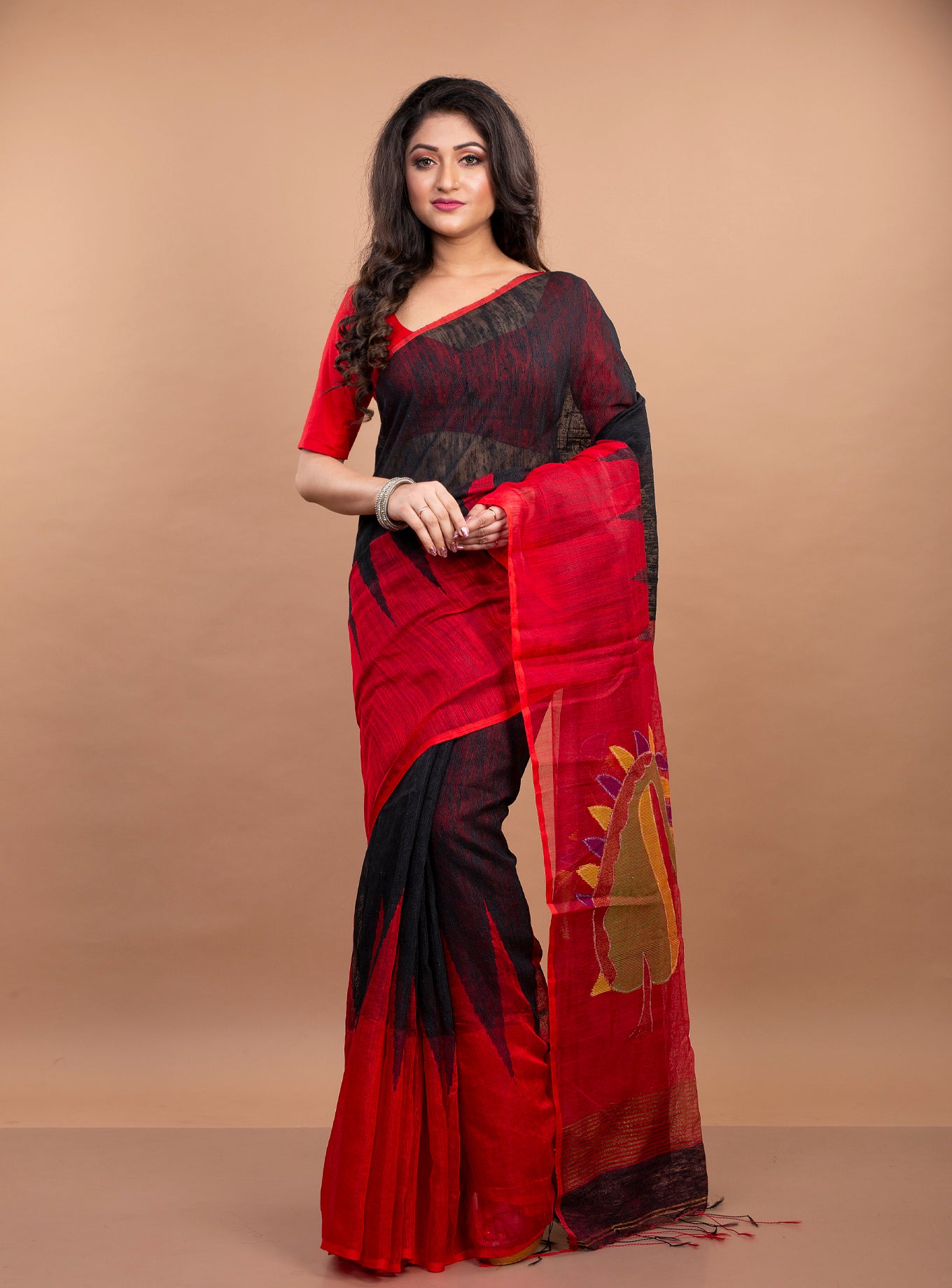 Handloom Gheecha Saree - Black & Red - ArtisanSoul