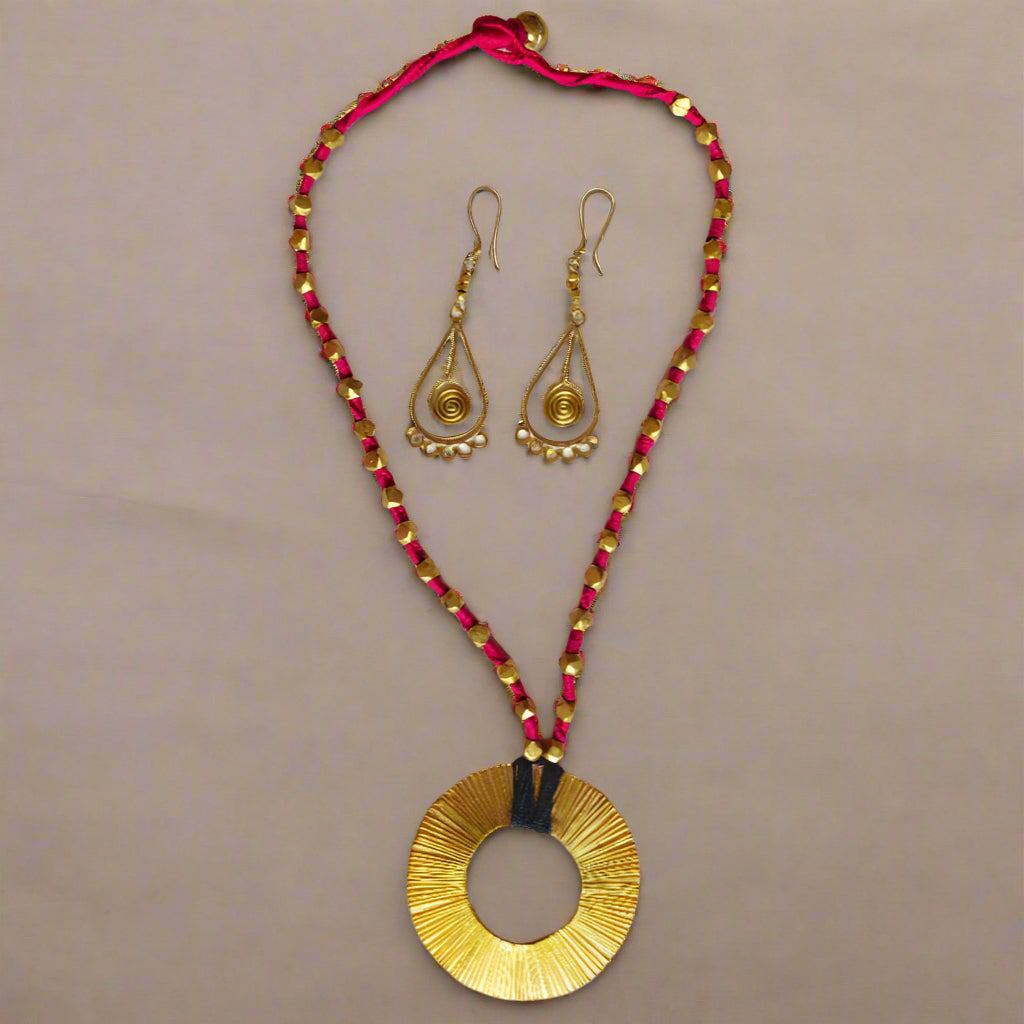 Handcrafted Dokra Necklace with Earring from Odisha - Pink Threaded Circle Coil Type - ArtisanSoul
