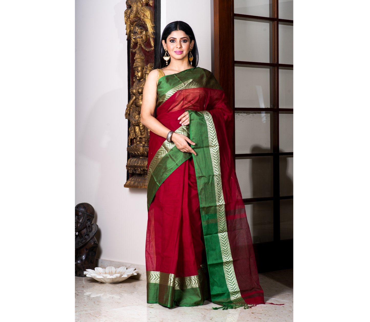 Handloom Tant Saree - Maroon With Green Par