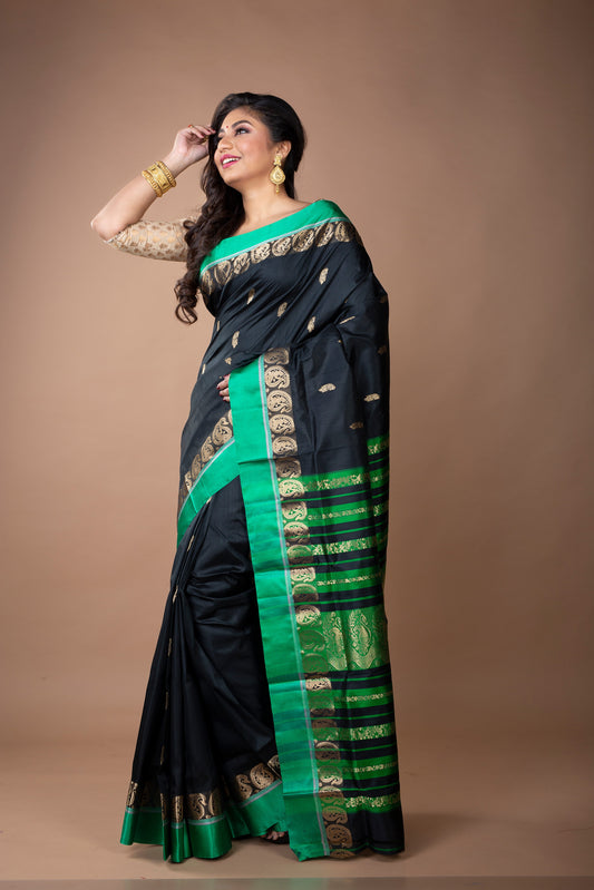 Murshidabad Silk - Zaree Jakard Handloom Garod Saree - Black - ArtisanSoul